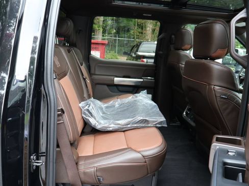 New 2026 Ford F350 King Ranch w/ Chrome Package AWD/4WD image 25