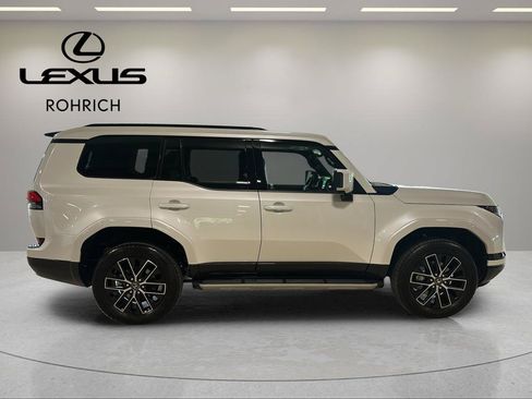 New 2026 Lexus GX 550 AWD/4WD image 7