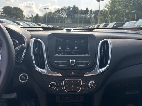Used 2019 Chevrolet Equinox LT FWD image 29