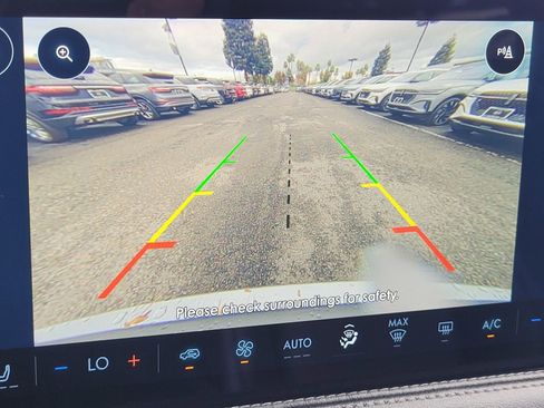 Used 2023 Lincoln Corsair Standard image 27