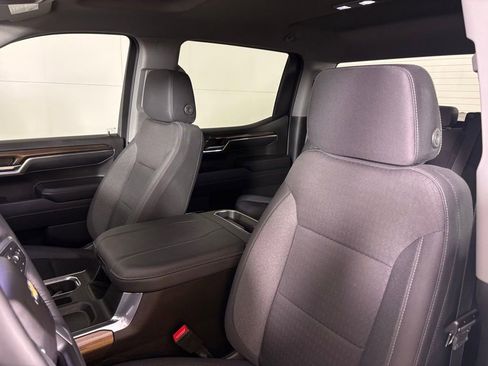 Used 2024 Chevrolet Silverado 1500 LT image 18