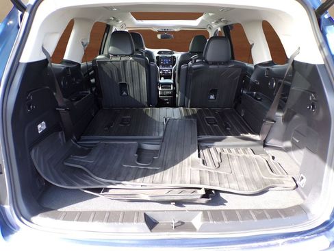 Used 2022 Subaru Ascent Limited w/ Technology Package image 10