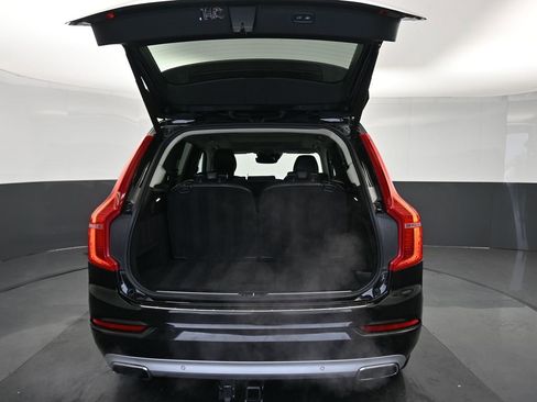 Used 2019 Volvo XC90 T6 Momentum w/ Protection Package Premier image 45