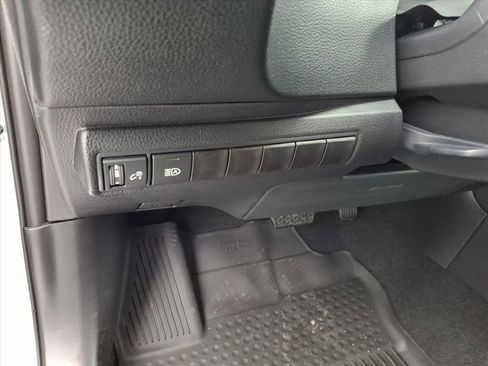 New 2026 Toyota Corolla LE image 10