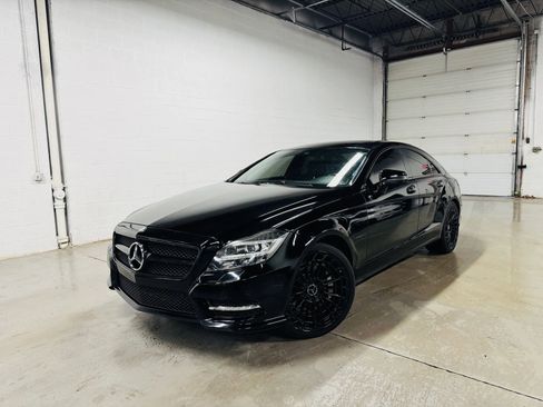 Used 2012 Mercedes-Benz CLS 550 4MATIC image 1