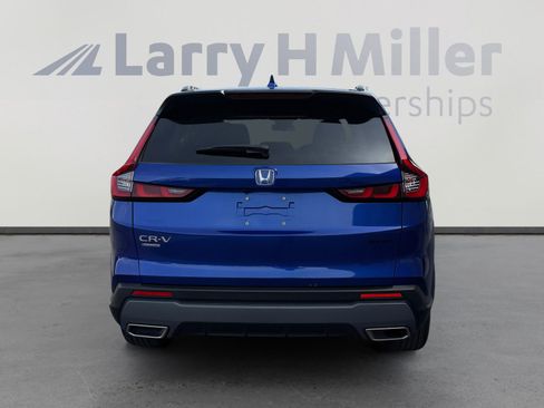 Used 2023 Honda CR-V Sport image 4
