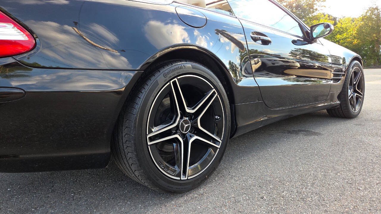 Used 2008 Mercedes-Benz SL 550 image 17