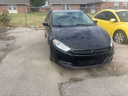 Used 2015 Dodge Dart SE w/ Convenience Group FWD image 2