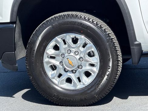 Used 2024 Chevrolet Silverado 2500 W/T w/ WT Convenience Package RWD image 27
