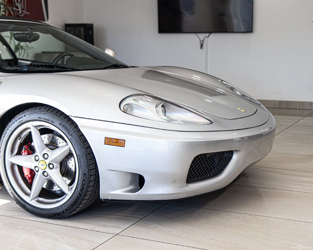 Used 2001 Ferrari 360 Spider RWD image 3