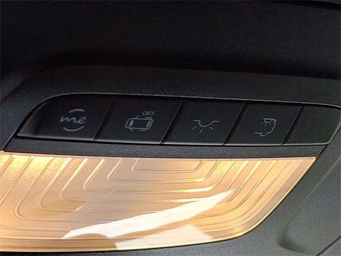 Used 2025 Mercedes-Benz Sprinter 2500 image 25