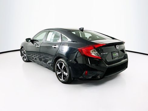 Used 2016 Honda Civic Touring image 5