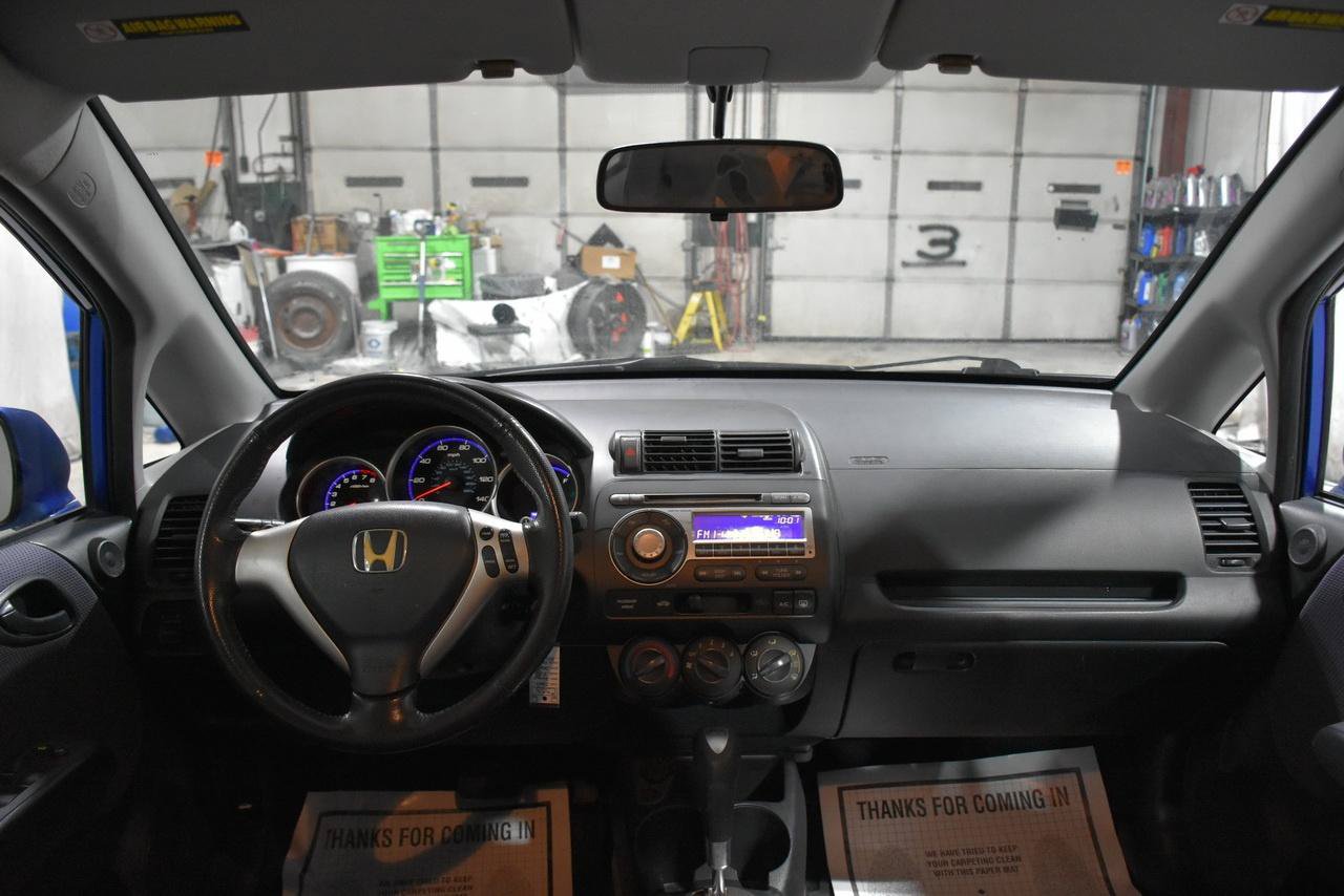 Used 2007 Honda Fit Sport image 33