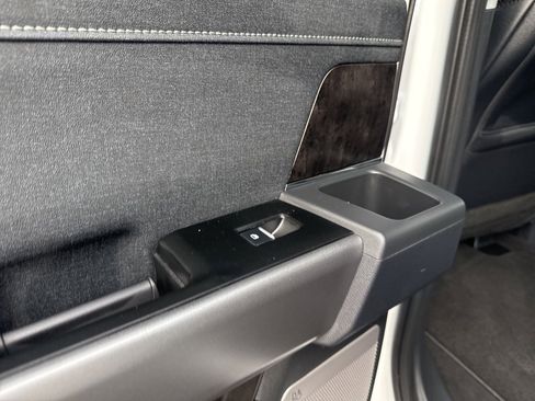 Used 2026 Ford F450 Lariat w/ FX4 Off-Road Package image 39