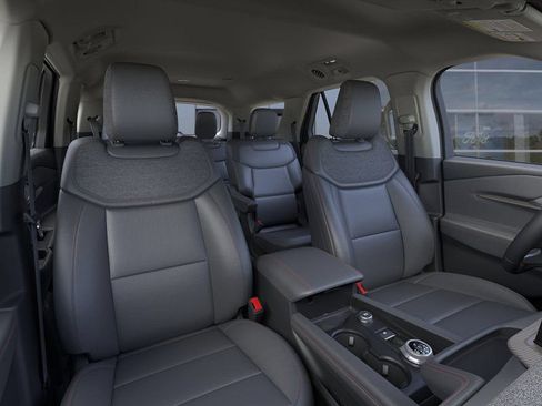 New 2026 Ford Explorer Active w/ Active Comfort Package RWD image 10