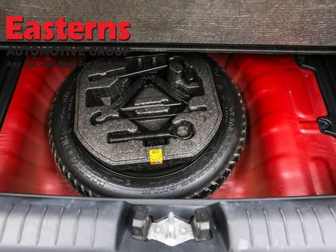 Used 2022 Hyundai Venue Limited image 8