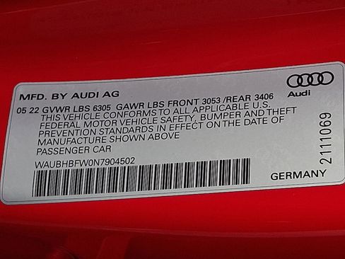 Certified 2022 Audi RS e-tron GT w/ Carbon Performance Package AWD/4WD image 27