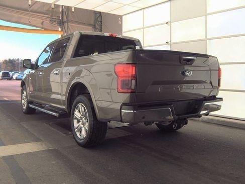 Used 2020 Ford F150 Lariat image 2