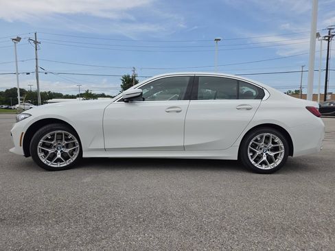 Used 2025 BMW 330i xDrive Sedan AWD/4WD image 6