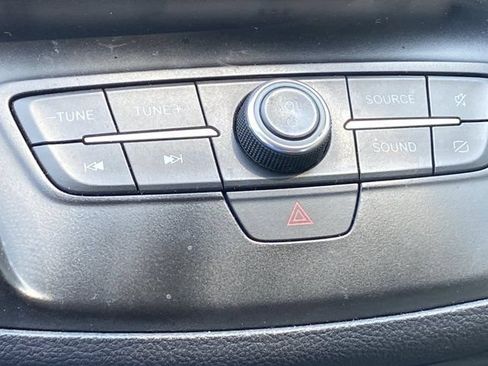 Used 2019 Ford Escape SEL AWD/4WD image 23