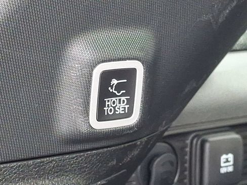 Certified 2024 Jeep Grand Cherokee Limited 4xe AWD/4WD image 35