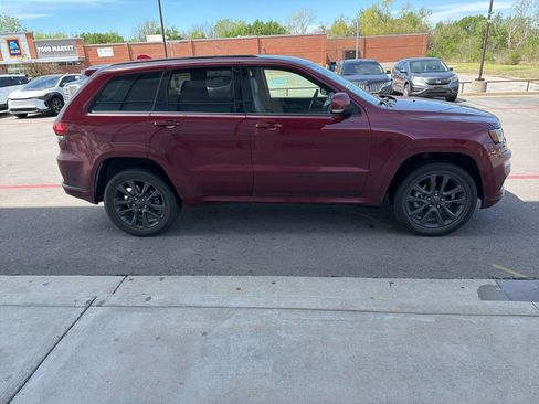 Used 2019 Jeep Grand Cherokee High Altitude image 8