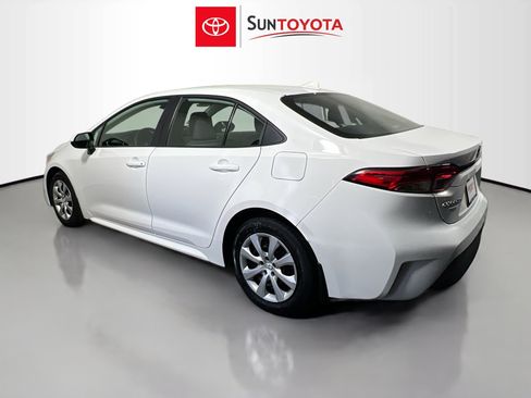Used 2026 Toyota Corolla LE FWD image 6
