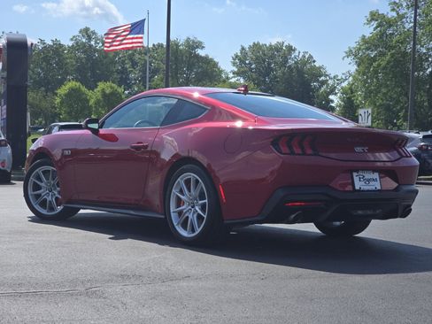 Used 2024 Ford Mustang GT Premium RWD image 5