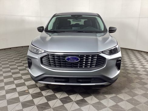 Used 2023 Ford Escape Active image 6