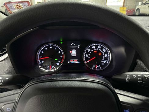 Certified 2019 Toyota RAV4 LE image 30