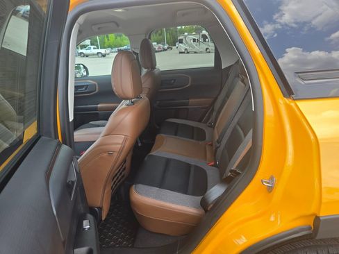 Used 2023 Ford Bronco Sport Outer Banks w/ Tech Package AWD/4WD image 8