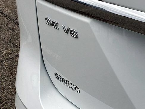 Used 2021 Volkswagen Atlas SE w/ Towing Package AWD/4WD image 12
