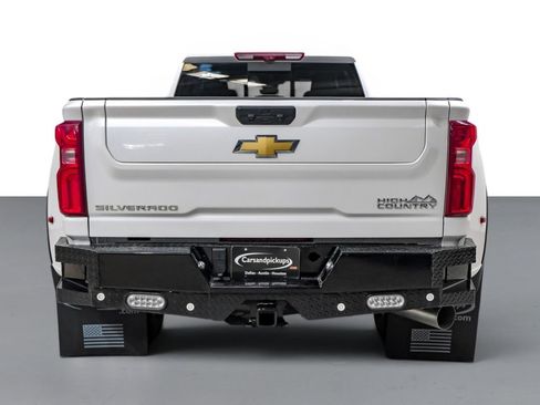 Used 2025 Chevrolet Silverado 3500 High Country w/ High Country Premium Package AWD/4WD image 7