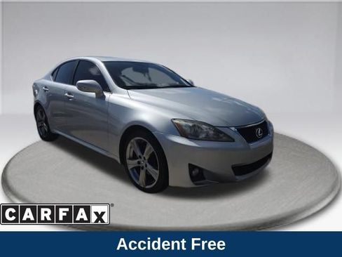 Used 2011 Lexus IS 250 RWD image 2