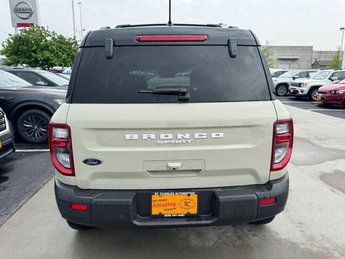 Used 2025 Ford Bronco Sport Outer Banks w/ Outer Banks Tech Package+ AWD/4WD image 4