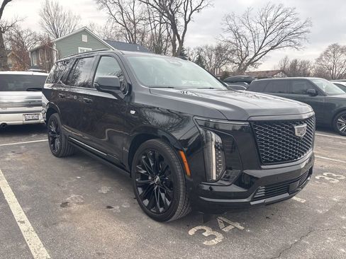 Used 2025 Cadillac Escalade Sport Platinum image 7