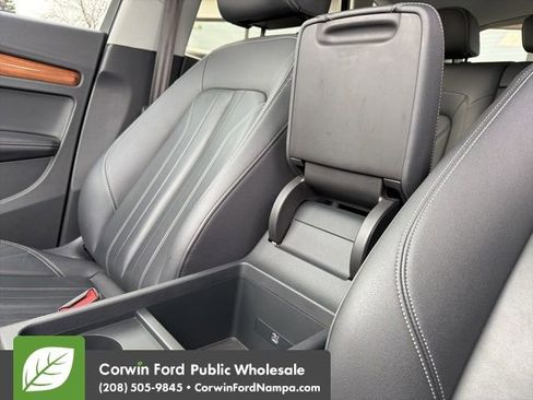 Used 2023 Audi Q5 2.0T Premium Plus image 24