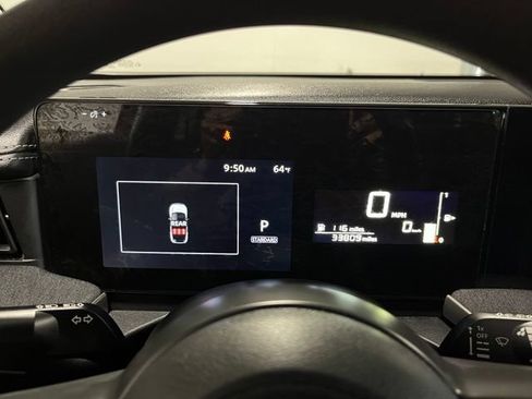 Used 2025 Nissan Kicks SV AWD/4WD image 24