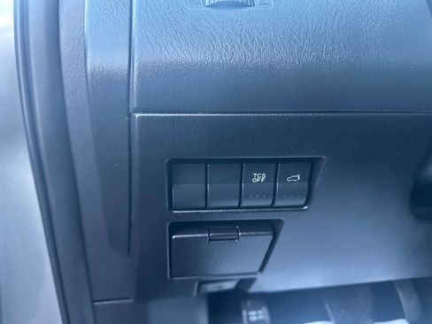 Used 2011 MAZDA CX-9 Touring w/ Moonroof & Bose Audio Pkg image 20