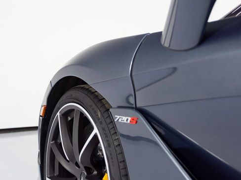 Used 2022 McLaren 720S Performance image 46