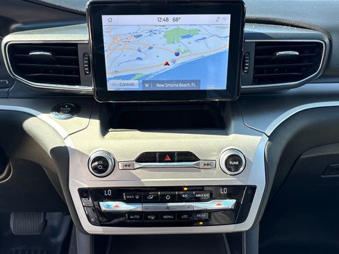 Certified 2021 Ford Explorer XLT w/ Equipment Group 202A image 23