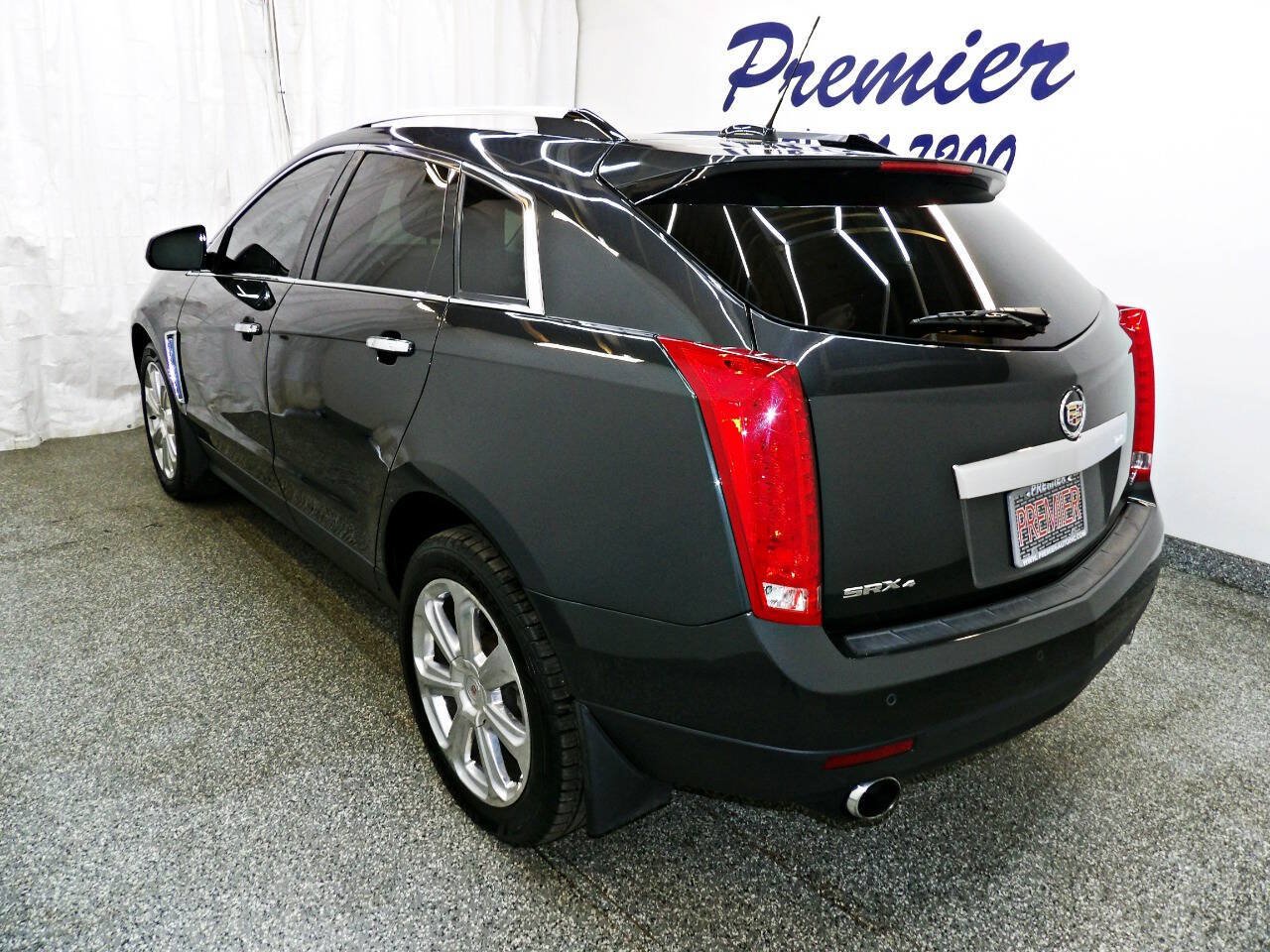 Used 2015 Cadillac SRX Performance w/ Driver Awareness Package AWD/4WD image 4