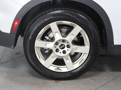 Used 2025 MINI Cooper Countryman S image 13