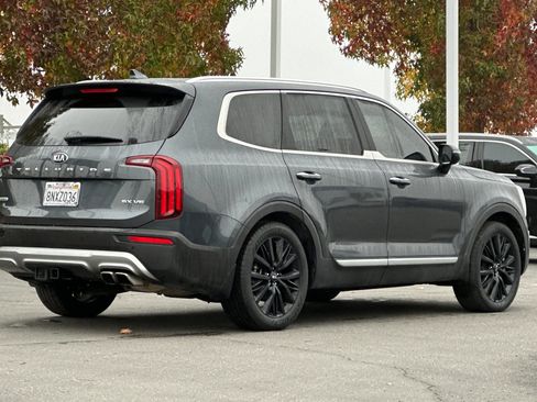 Used 2020 Kia Telluride SX w/ SX Prestige Package image 4