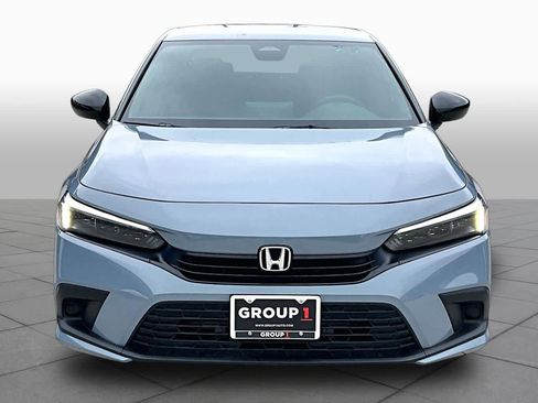 Used 2023 Honda Civic Sport image 4
