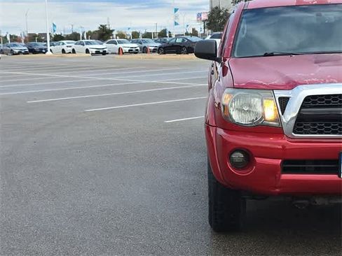 Used 2010 Toyota Tacoma 4WD Double V6 AT image 10