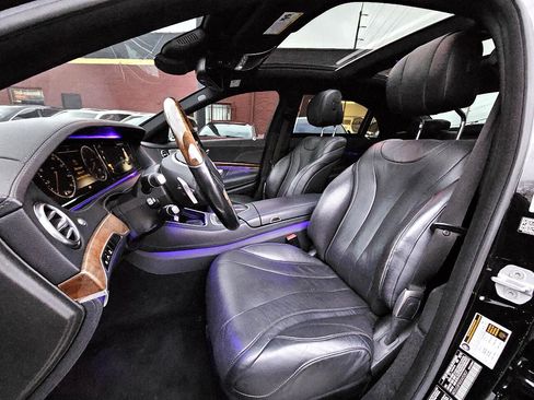 Used 2014 Mercedes-Benz S 550 Sedan image 27