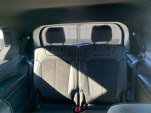 Used 2025 Jeep Grand Cherokee L Altitude image 32