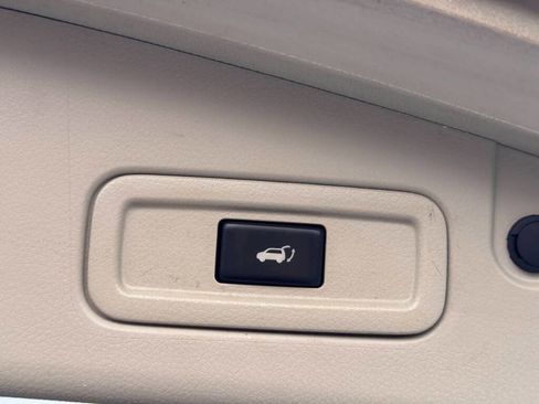 Used 2014 Nissan Murano SL w/ Navigation Package image 28