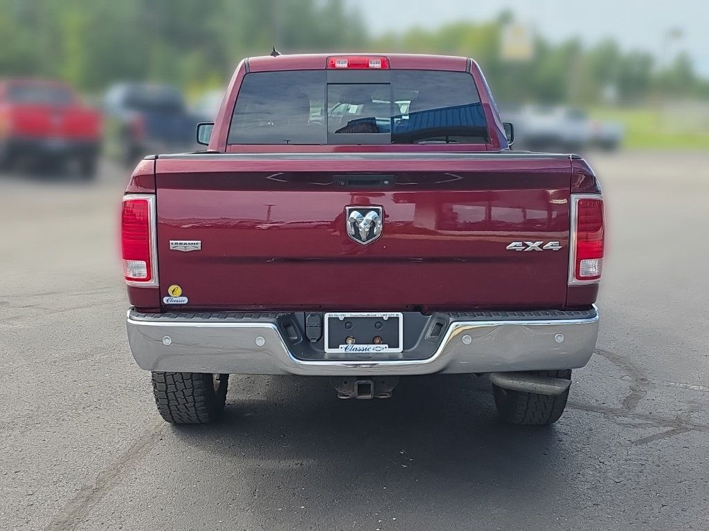 Used 2018 RAM 1500 Laramie w/ Convenience Group AWD/4WD image 9